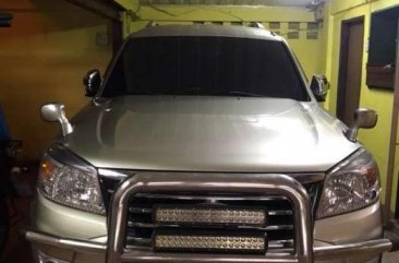 Ford Everest 2012 Model Negotiable for sale