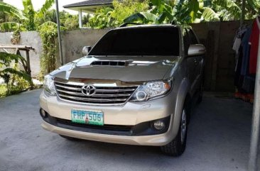 Toyota Fortuner V 4x4 a/t 2012 FOR SALE