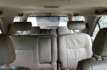 2010 Toyota Fortuner 4x2 G A/T