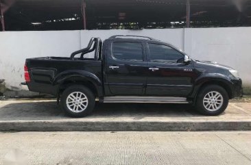 2014 Toyota Hilux 2500G 4x2 Manual Black Diesel