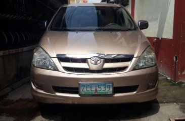 TOYOTA Innova g 2.5 d4d turbo diesel automatic 2006