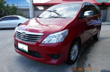 2012 Toyota Innova e AT diesel all power