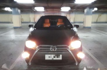 2014 1.5 G Toyota Yaris (top of the line)