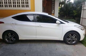 RUSH Hyundai Elantra 2013 white for sale 