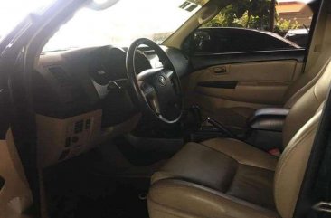 Toyota Fortuner V 4x4 2014 FOR SALE