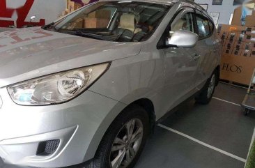 Hyundai Tucson 2011 AT for sale 