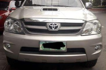 2006 Toyota FortunerV 4x4 diesel FOR SALE