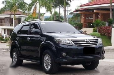 1st own Toyota Fortuner 2012 G diesel cebu plate