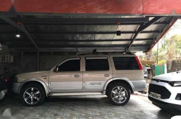 Ford Everest 2004 MT 4x4 for sale 