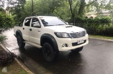 Forsale 2014 Toyota Hilux G