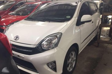 2017 TOYOTA Wigo 10 G AT White