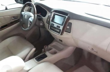 2015 Toyota Innova 2.5V Diesel AT FOR SALE