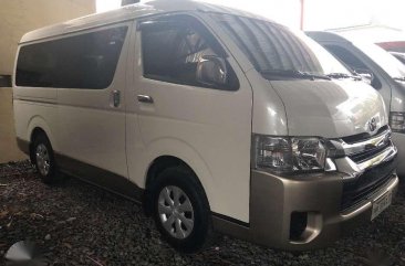 2017 Toyota Hiace 3.0 GL Grandia Automatic Pearl White Van