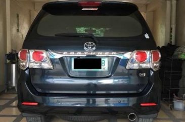 Tayota Fortuner 4x2 Model 2013 FOR SALE