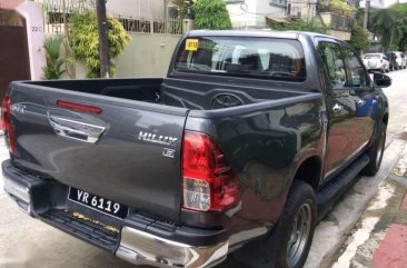 2015 Toyota Hilux G new Look FOR SALE