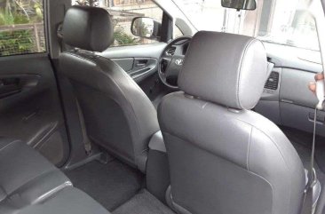 Toyota Innova J 2013 Silver FOR SALE