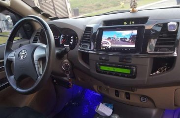 Toyota  Fortuner V 2012 model 4x4 FOR SALE