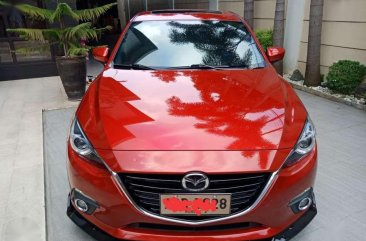 2015 Mazda 2.0 top of the line FOR SALE