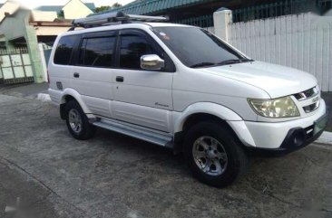 SELLING 2005 ISUZU Crosswind xuvi