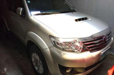 2014 Toyota Fortuner 2.5G 4x2 automatic diesel SILKY GOLD