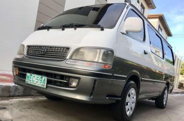 R U S H !!! 1998 Toyota Hiace Grandia