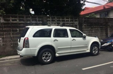 Isuzu Alterra Top of the Line 4x4 Low Mileage