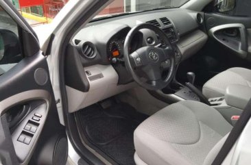 2010 Toyota Rav4 matic FOR SALE