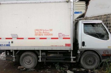 Mitsubishi Fuso Canter Reefer Van 2000