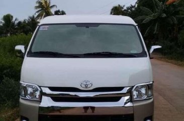 Toyota Grandia 2010 FOR SALE