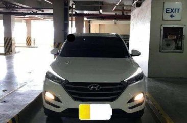 Hyundai Tucson 2016 2.0 E gas automatic