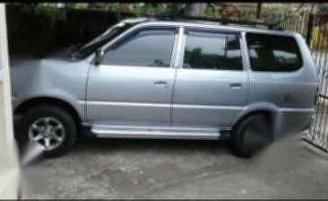 SELLING Toyota Revo diesel manual