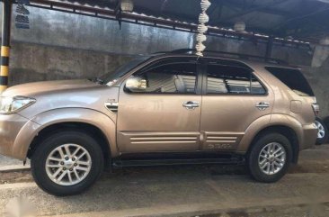 2011 Toyota Fortuner G FOR SALE