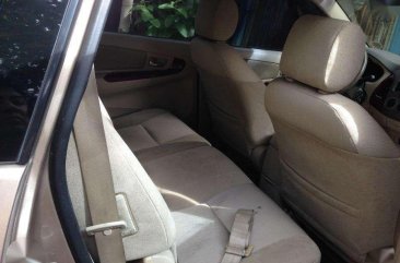 Toyota Innova g top of the line 2006 gas manual