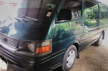 2002 Toyota Hiace commuter local 18 seaters diesel 