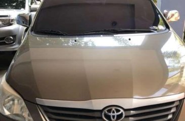 Toyota Innova 2.0 E Gas 2013 model