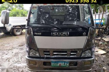 Isuzu Elf 2013 Model For Sale