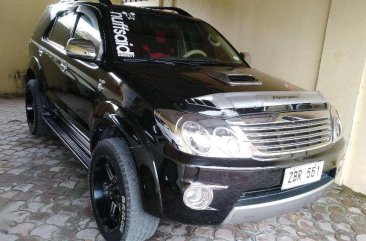 Toyota Fortuner 2005 g matic FOR SALE