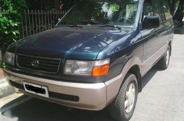 SELLING Toyota Revo glx model 2000 manual 