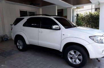 2009 Toyota Fortuner G 2.7 Gas AT FOR SALE