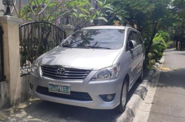 TOYOTA Innova V Automatic 2013series