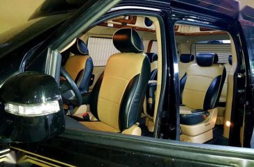 HYUNDAI Grand Starex hvx limousine gold FOR SALE