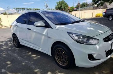 Hyundai Accent 2010 pormado 320k php