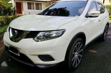 Rush Selling... 2015 Nissan XTrail CVT AT 4x2