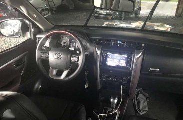 2018 Toyota Fortuner 2.5G 4x2 Automatic Freedom White