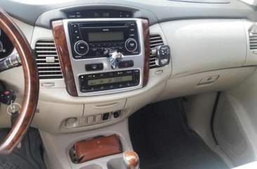 Toyota Innova V 2012 FOR SALE