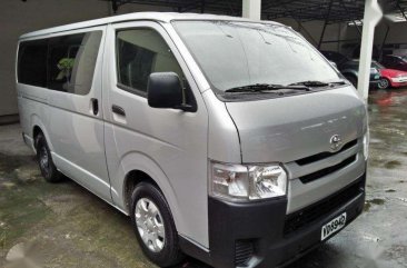 2016 Toyota Hiace Commuter MT FOR SALE