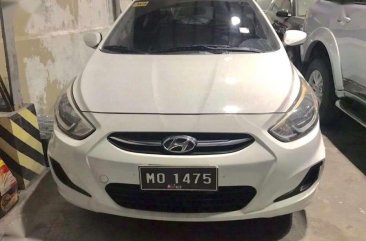 2015 Hyundai Accent AT White For Sale 