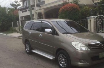 SELLING TOYOTA Innova 2012 G series matic tranny