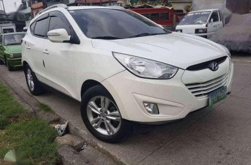 HYUNDAI Tucson 2011 mdl top of d line