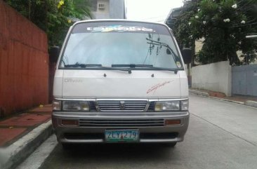 Nissan Urvan 2006 White Van For Sale 